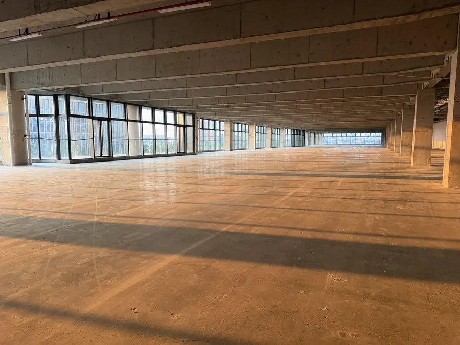 The bare space on September 3